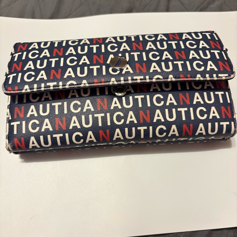 Nautica Wallet